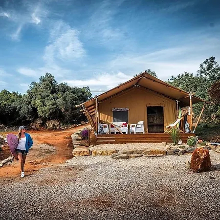 Campo de lujo Oasis Camp Portugal